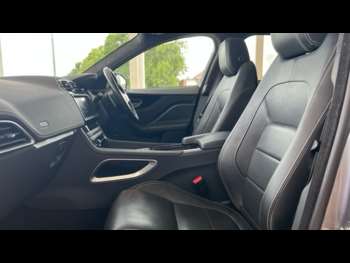 Used Jaguar F-Pace 2020 for sale - 75010327: Photo
