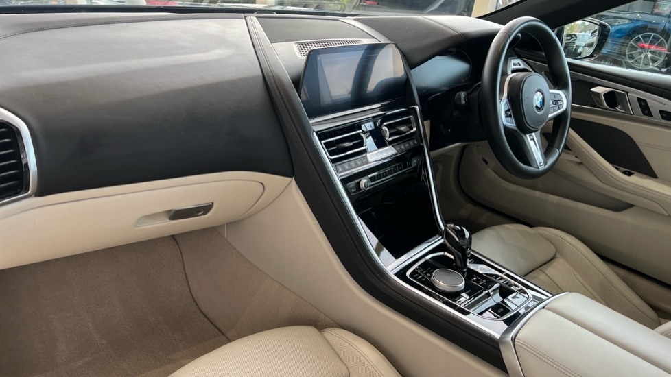 Used BMW 8 Series 2019 for sale - 76438174: Photo 10