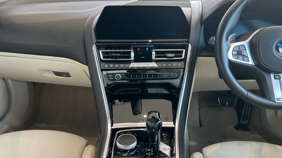 Used BMW 8 Series 2019 for sale - 76438174: Photo 12