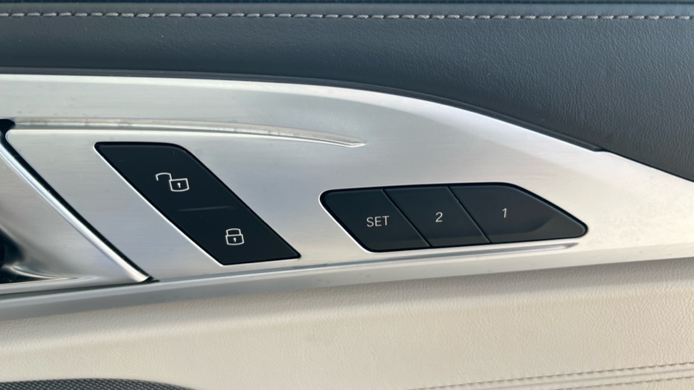 Used BMW 8 Series 2019 for sale - 76438174: Photo 70