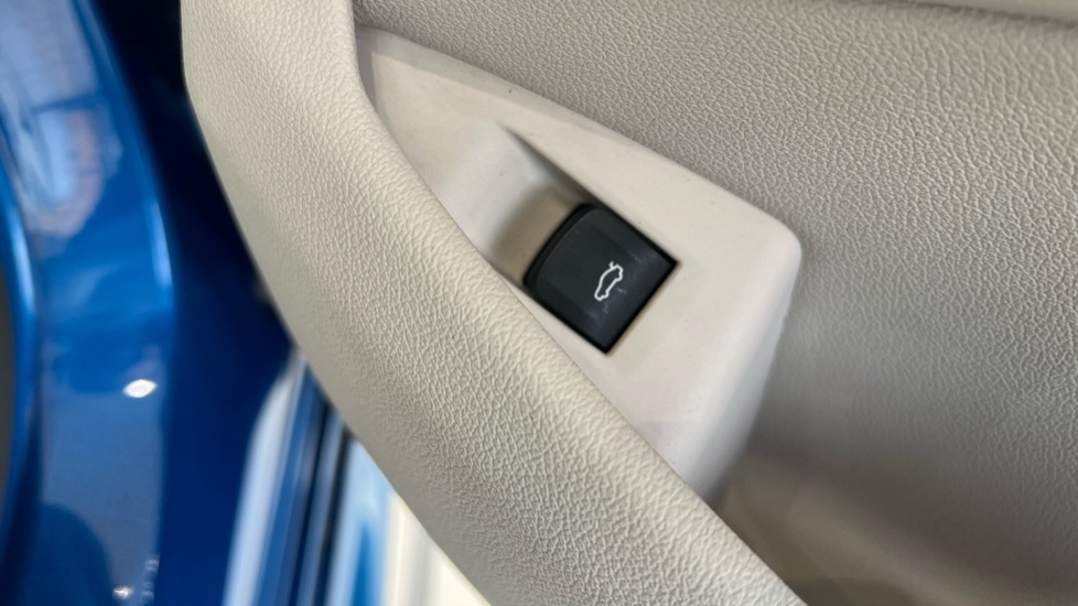 Used BMW 8 Series 2019 for sale - 76438174: Photo 74