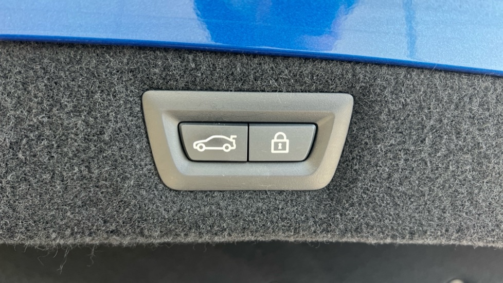 Used BMW 8 Series 2019 for sale - 76438174: Photo 75