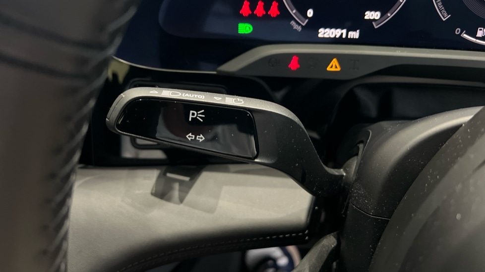 Used Porsche Taycan 2023 for sale - 76285596: Photo 25