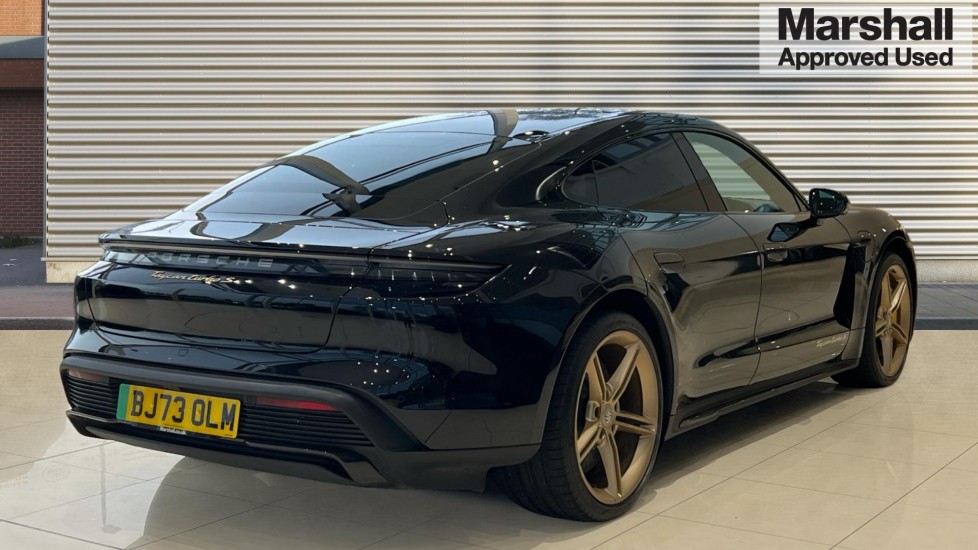 Used Porsche Taycan 2023 for sale - 76285596: Photo 3