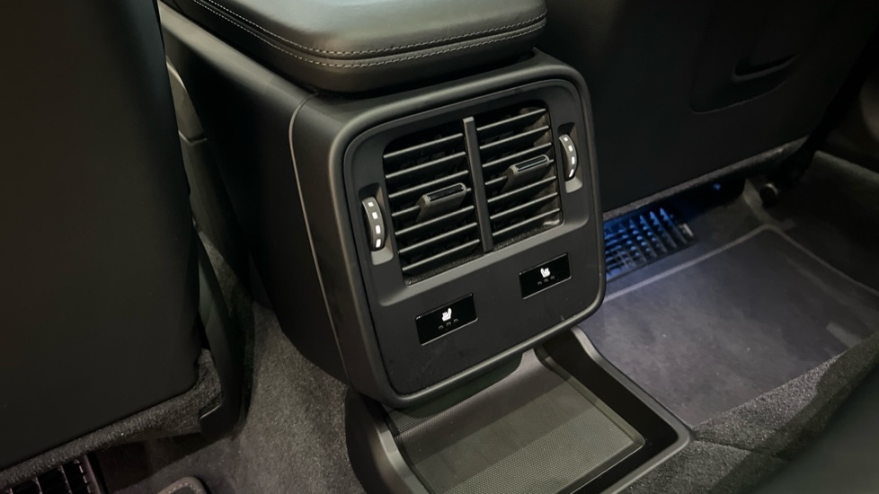 Used Porsche Taycan 2023 for sale - 76285596: Photo 33