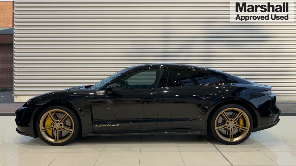 Used Porsche Taycan 2023 for sale - 76285596: Photo 6