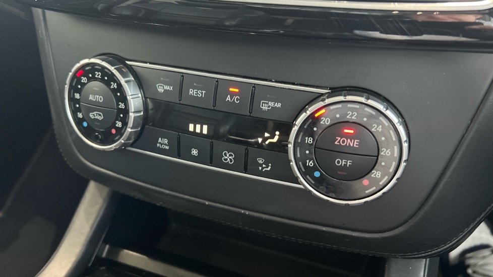 Used Mercedes-Benz GLE 2018 for sale - 76146028: Photo 53