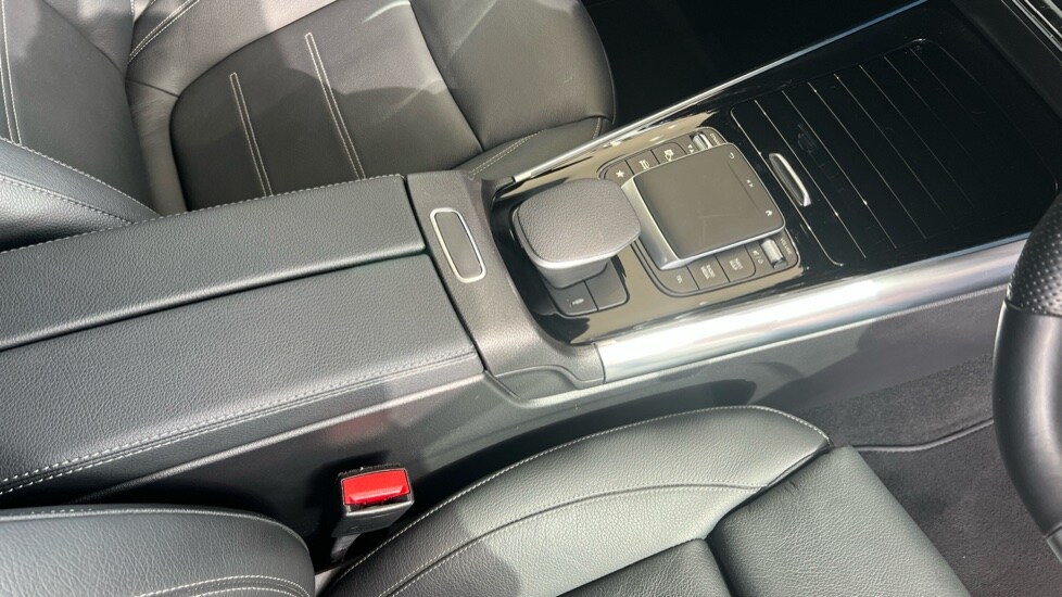 Used Mercedes-Benz GLA 2022 for sale - 76104130: Photo 28