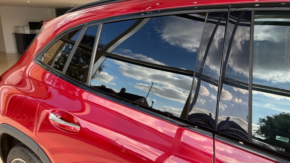 Used Mercedes-Benz GLA 2022 for sale - 76104130: Photo 46
