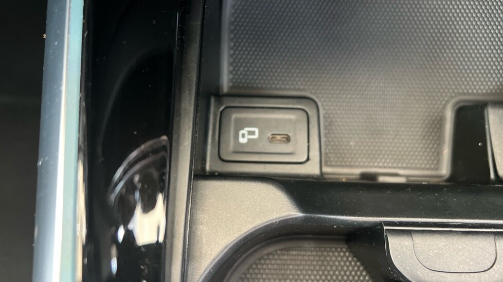 Used Mercedes-Benz GLA 2022 for sale - 76104130: Photo 52