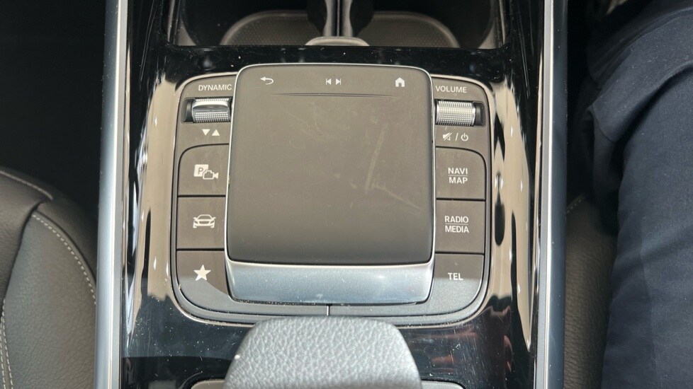 Used Mercedes-Benz GLA 2022 for sale - 76104130: Photo 54