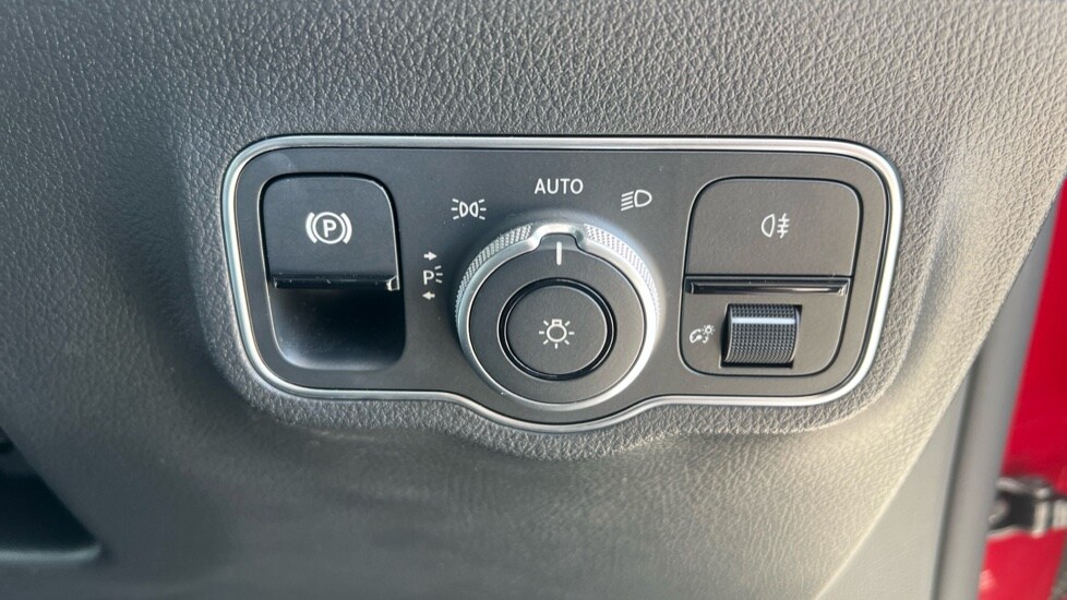 Used Mercedes-Benz GLA 2022 for sale - 76104130: Photo 60