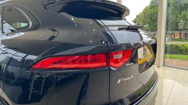 Used Jaguar F-Pace 2019 for sale - 75610562: Photo 22