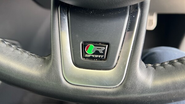 Used Jaguar F-Pace 2019 for sale - 75610562: Photo 73