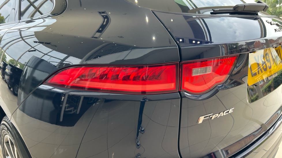 Used Jaguar F-Pace 2019 for sale - 76754706: Photo 19