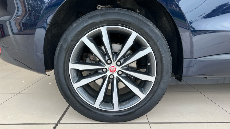 Used Jaguar F-Pace 2019 for sale - 76754706: Photo 28