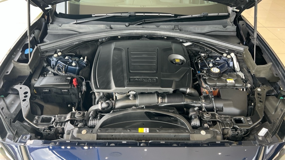 Used Jaguar F-Pace 2019 for sale - 76754706: Photo 34