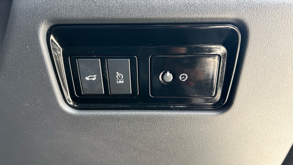 Used Jaguar F-Pace 2019 for sale - 76754706: Photo 74