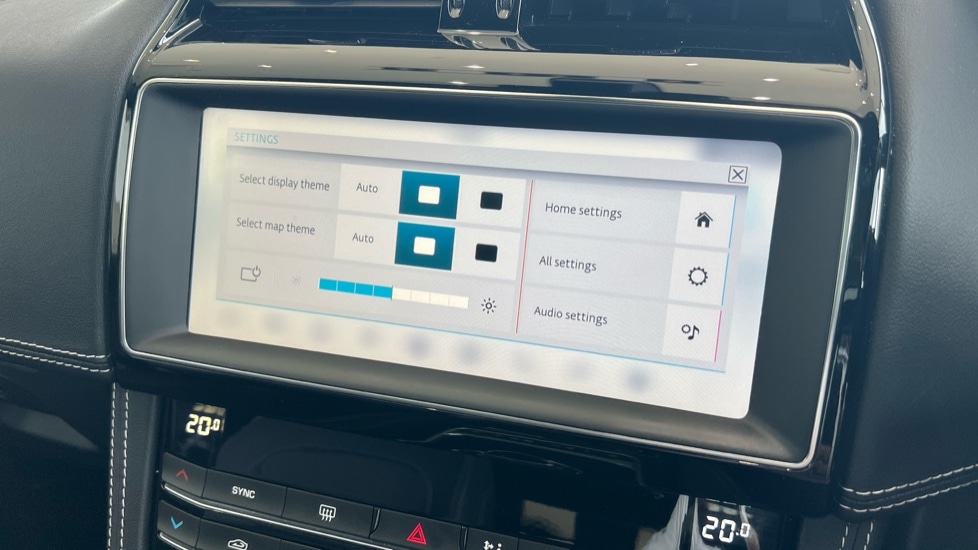 Used Jaguar F-Pace 2019 for sale - 76552284: Photo 56