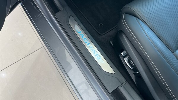Used Jaguar XF 2024 for sale - 76180200: Photo 24