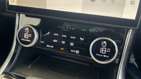 Used Jaguar XF 2024 for sale - 76180200: Photo 59