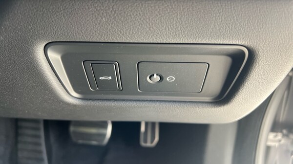 Used Jaguar XF 2024 for sale - 76180200: Photo 75