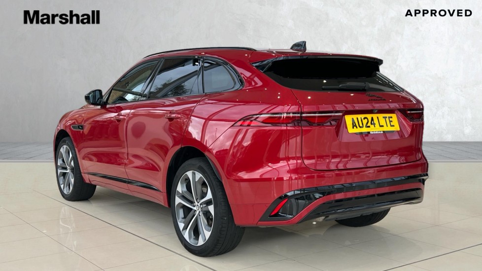 Used Jaguar F-Pace 2024 for sale - 76328019: Photo 2
