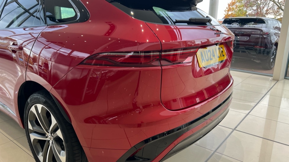 Used Jaguar F-Pace 2024 for sale - 76328019: Photo 22