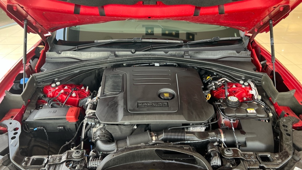 Used Jaguar F-Pace 2024 for sale - 76328019: Photo 34