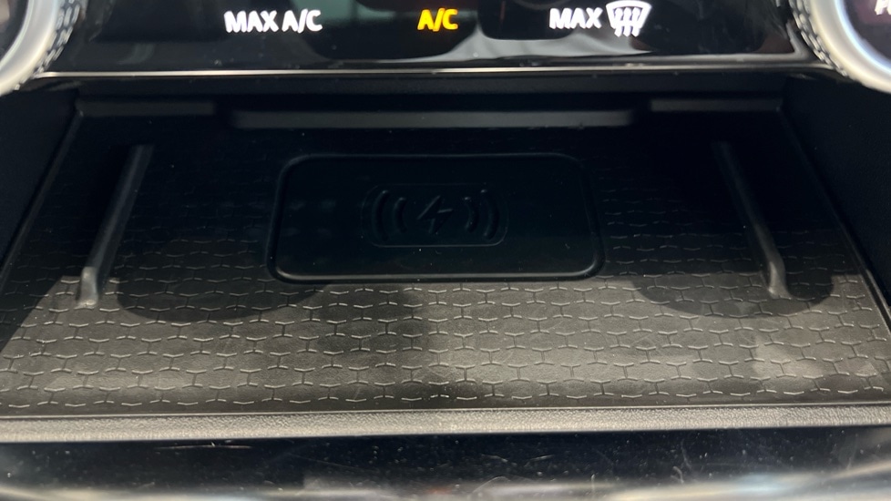 Used Jaguar F-Pace 2024 for sale - 76328019: Photo 59