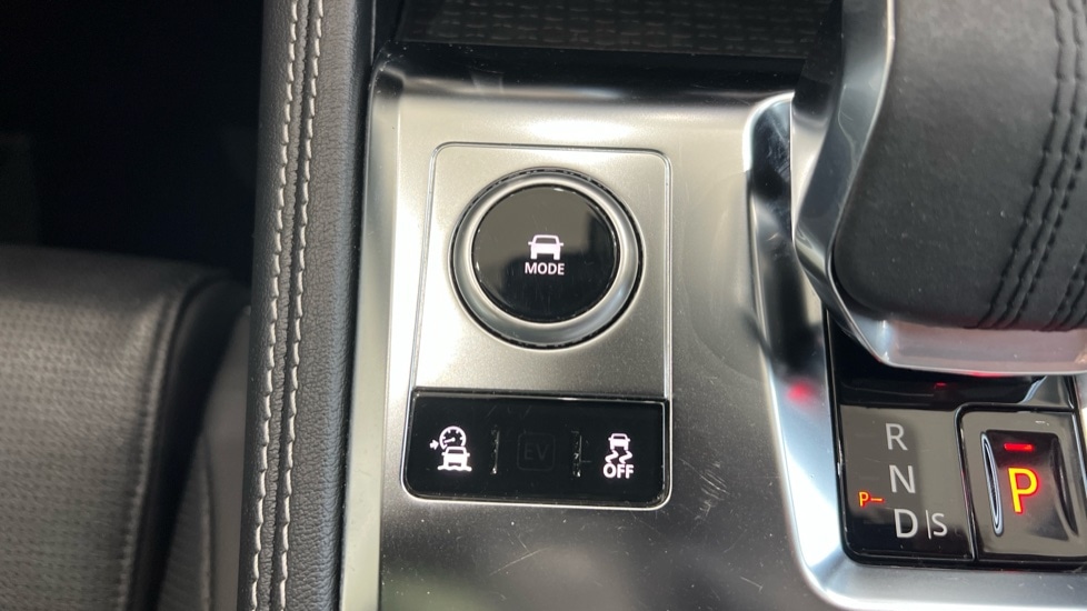 Used Jaguar F-Pace 2024 for sale - 76328019: Photo 60