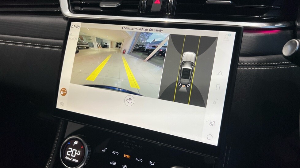 Used Jaguar F-Pace 2023 for sale - 76609585: Photo 12