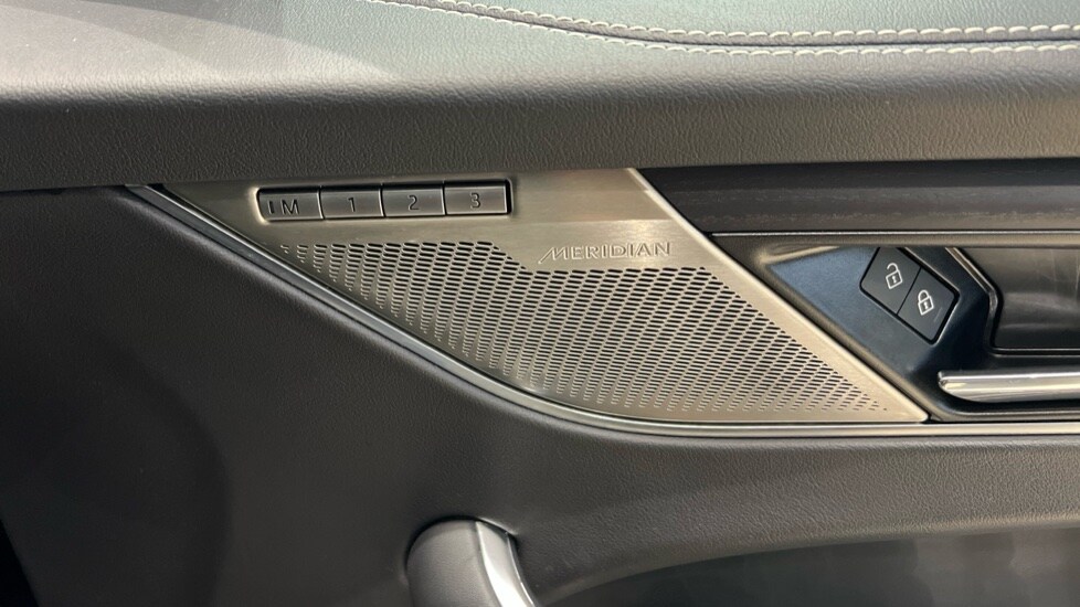 Used Jaguar F-Pace 2023 for sale - 76609585: Photo 36