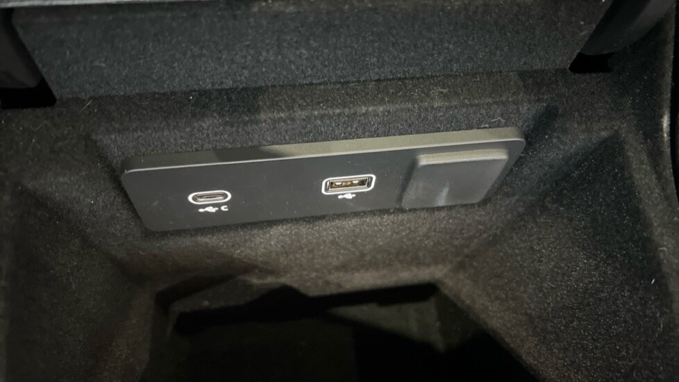 Used Jaguar F-Pace 2023 for sale - 76609585: Photo 70