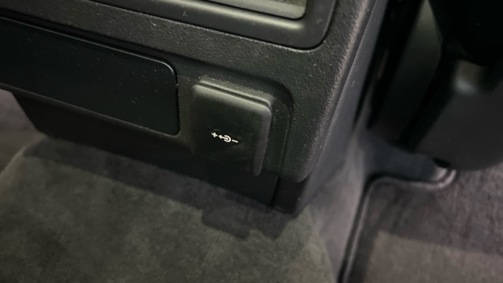 Used Jaguar F-Pace 2023 for sale - 76609585: Photo 83