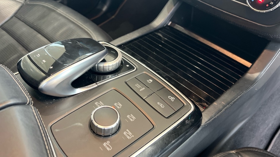 Used Mercedes-Benz GLE 2018 for sale - 76901264: Photo 28