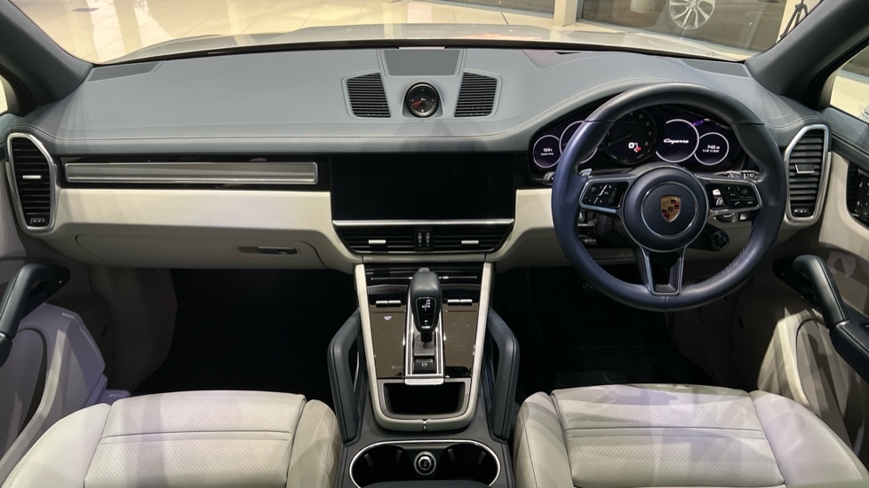 Used Porsche Cayenne 2022 for sale - 76861880: Photo 11