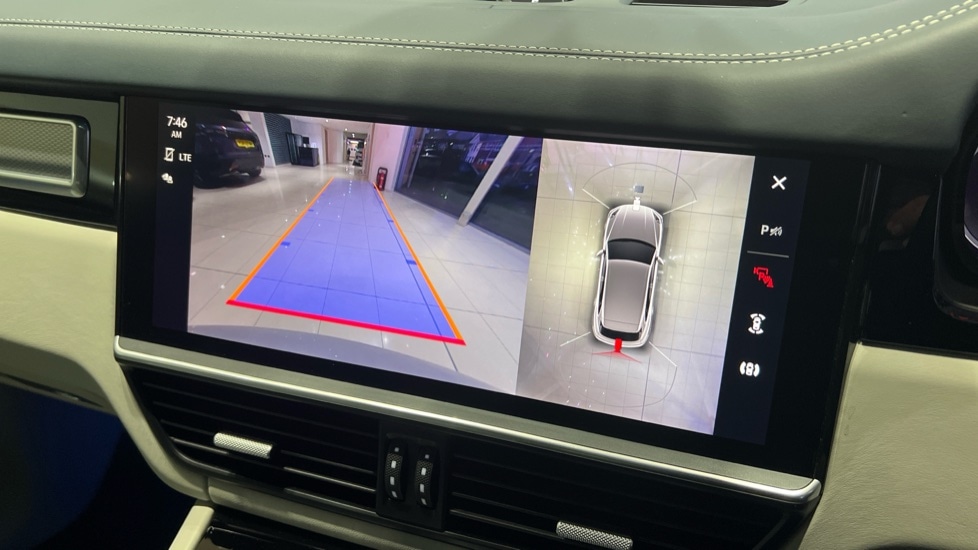 Used Porsche Cayenne 2022 for sale - 76861880: Photo 26