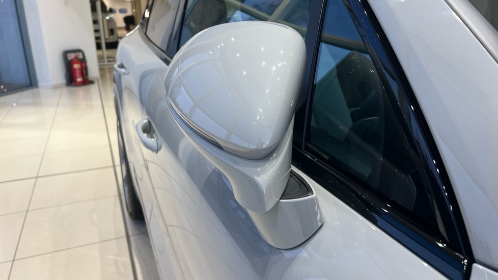 Used Porsche Cayenne 2022 for sale - 76861880: Photo 44