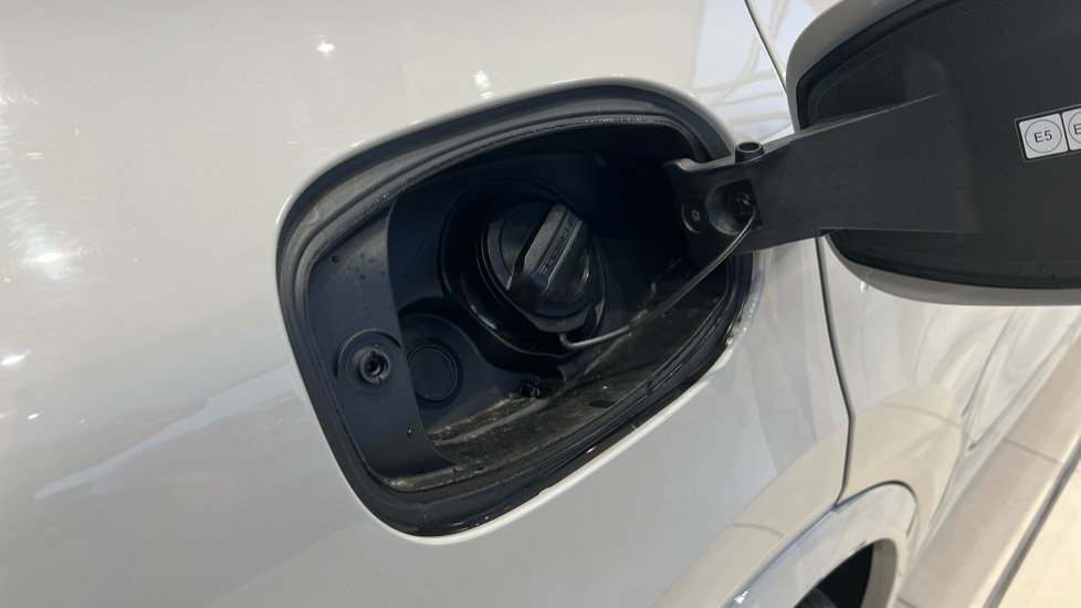 Used Porsche Cayenne 2022 for sale - 76861880: Photo 48