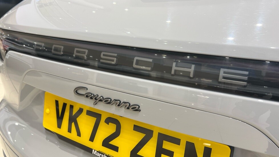 Used Porsche Cayenne 2022 for sale - 76861880: Photo 50