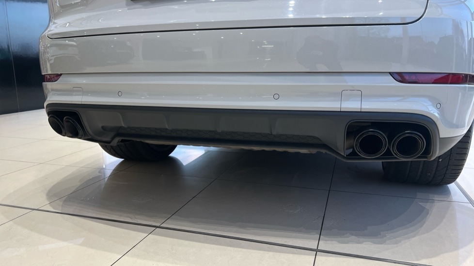 Used Porsche Cayenne 2022 for sale - 76861880: Photo 52