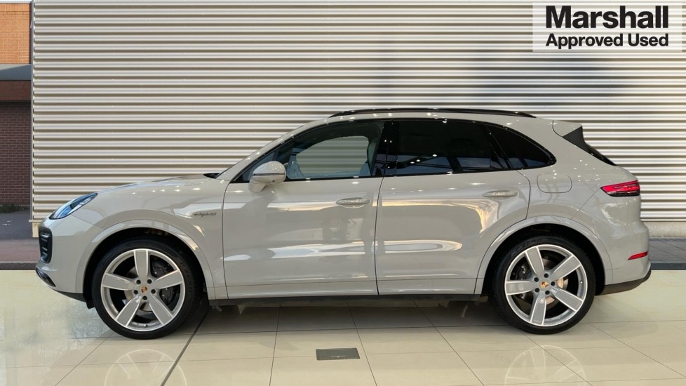 Used Porsche Cayenne 2022 for sale - 76861880: Photo 6