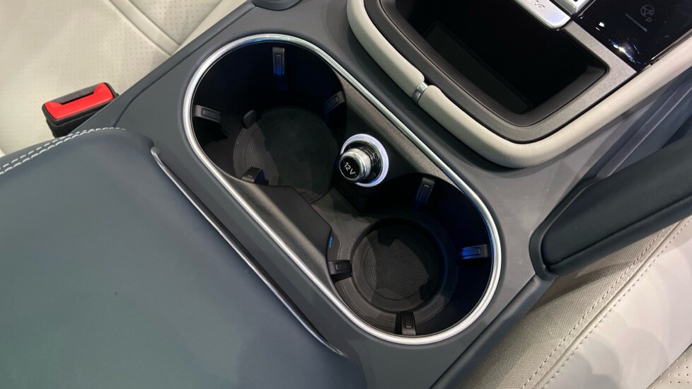 Used Porsche Cayenne 2022 for sale - 76861880: Photo 60