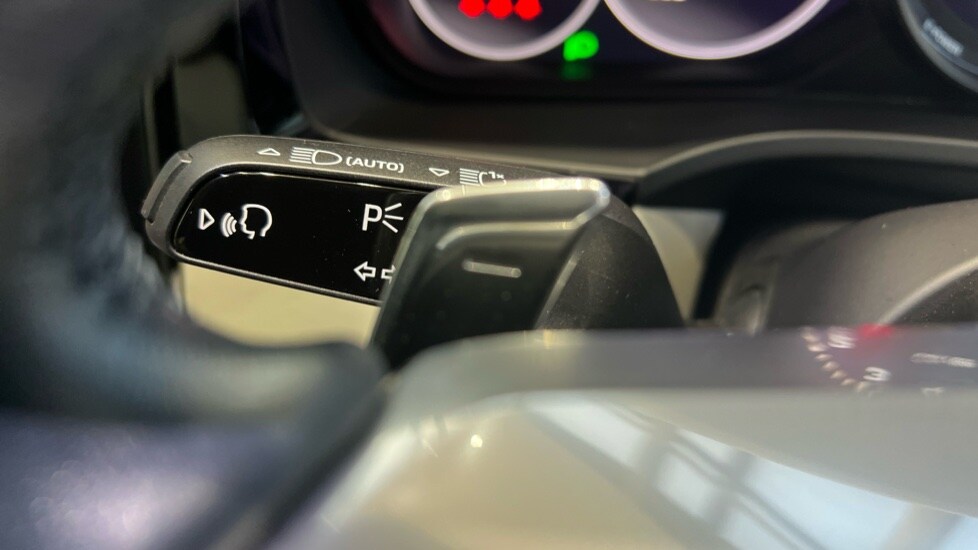 Used Porsche Cayenne 2022 for sale - 76861880: Photo 64