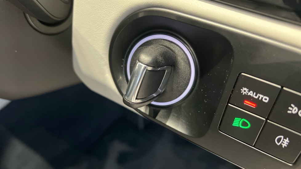 Used Porsche Cayenne 2022 for sale - 76861880: Photo 67