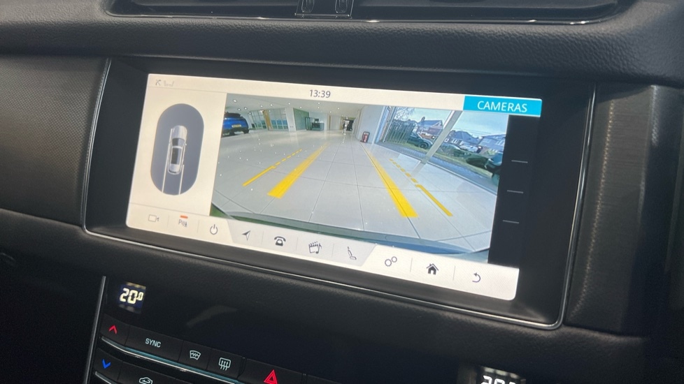 Used Jaguar XF 2021 for sale - 76937579: Photo 12