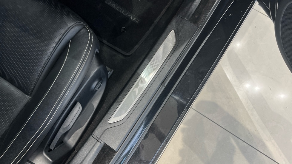 Used Jaguar XF 2021 for sale - 76937579: Photo 24