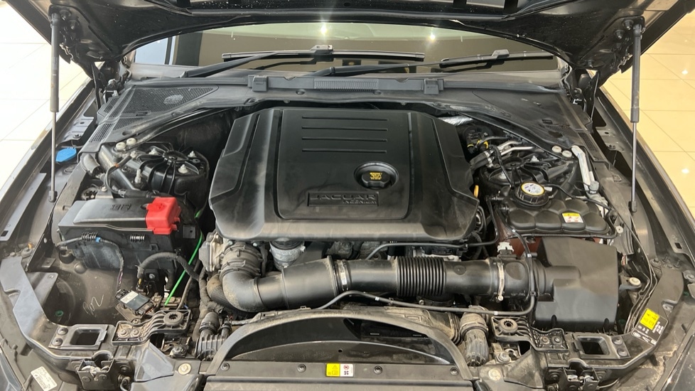 Used Jaguar XF 2021 for sale - 76937579: Photo 34