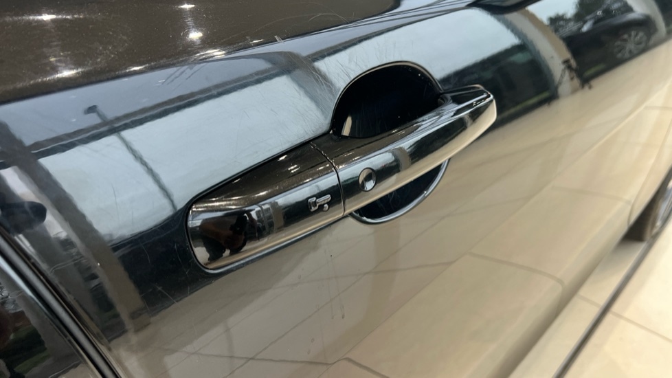 Used Jaguar XF 2021 for sale - 76937579: Photo 43